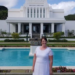 Meet your Posher, Holly